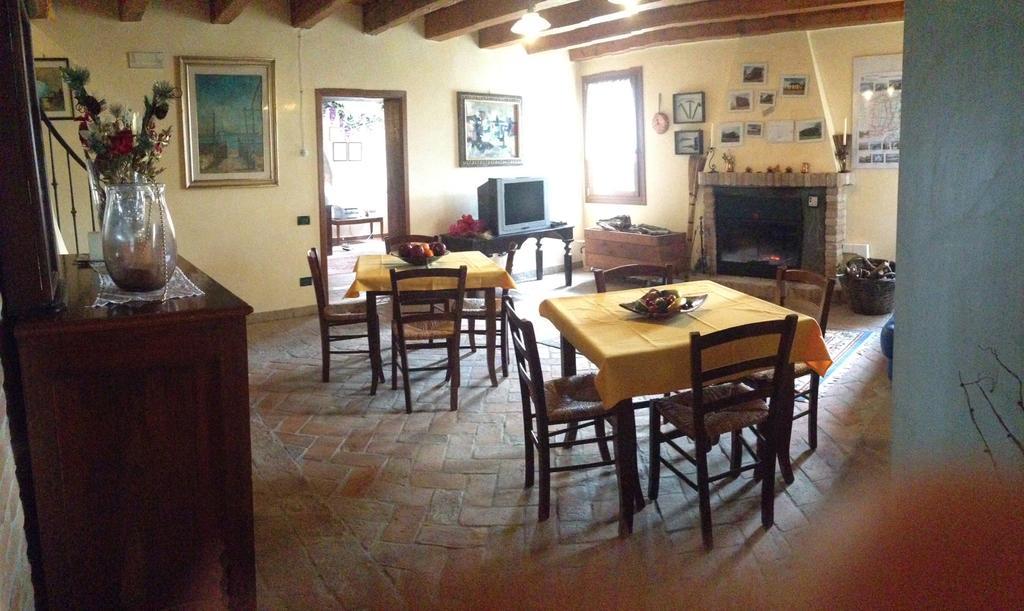 Villa Agriturismo Principe Pio Crespino Exterior foto